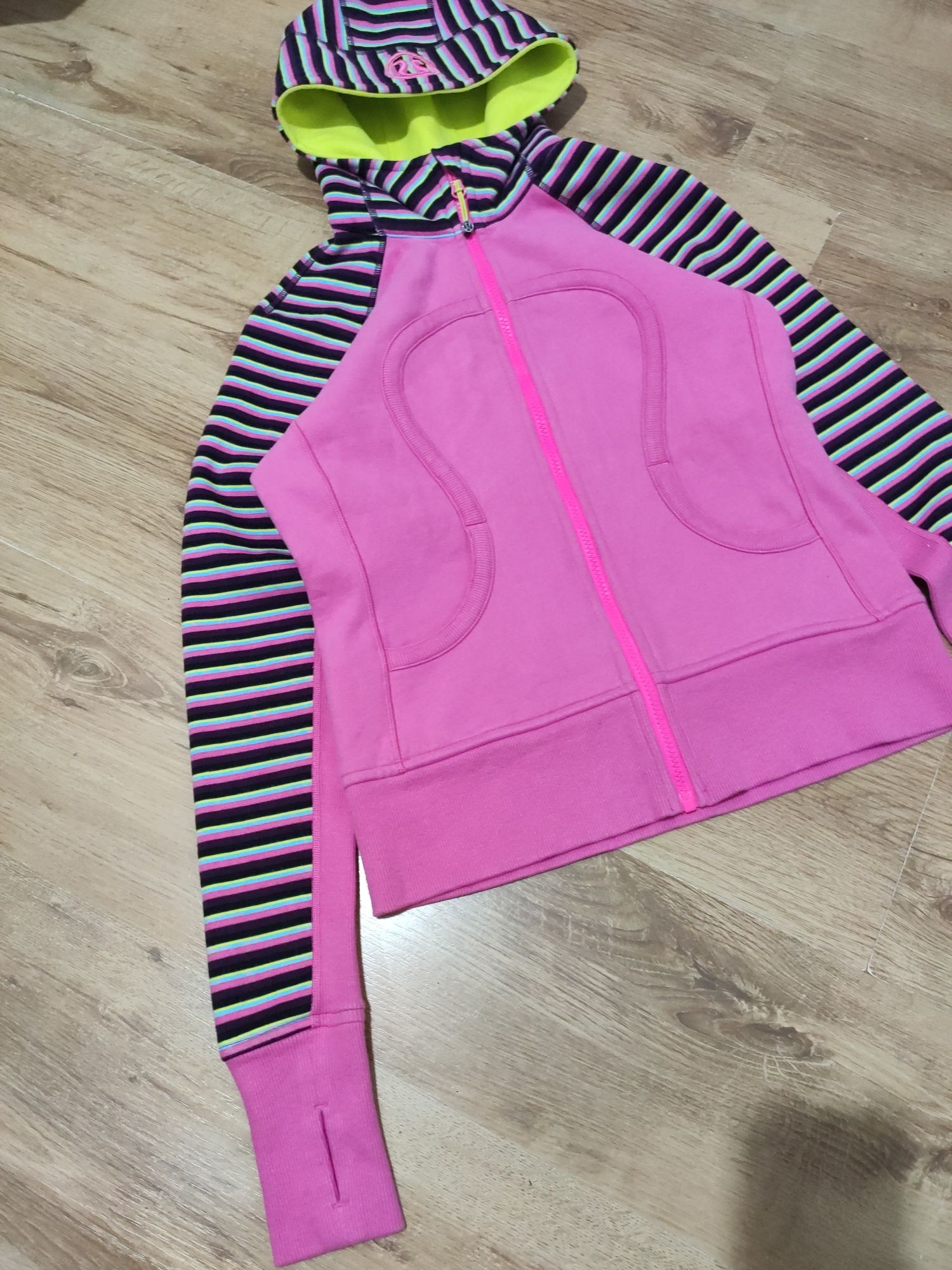 Hanorac damă Lululemon mărimea 6 USA S/M