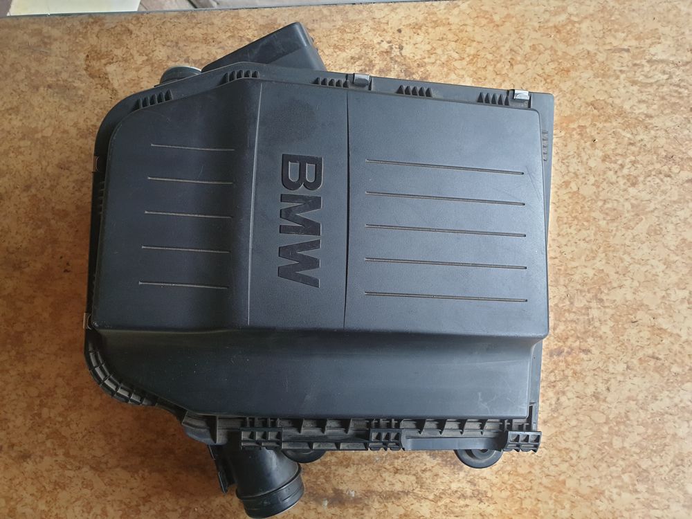Кутия за въздушен филтър + въздушен филтър за BMW E92 335i
