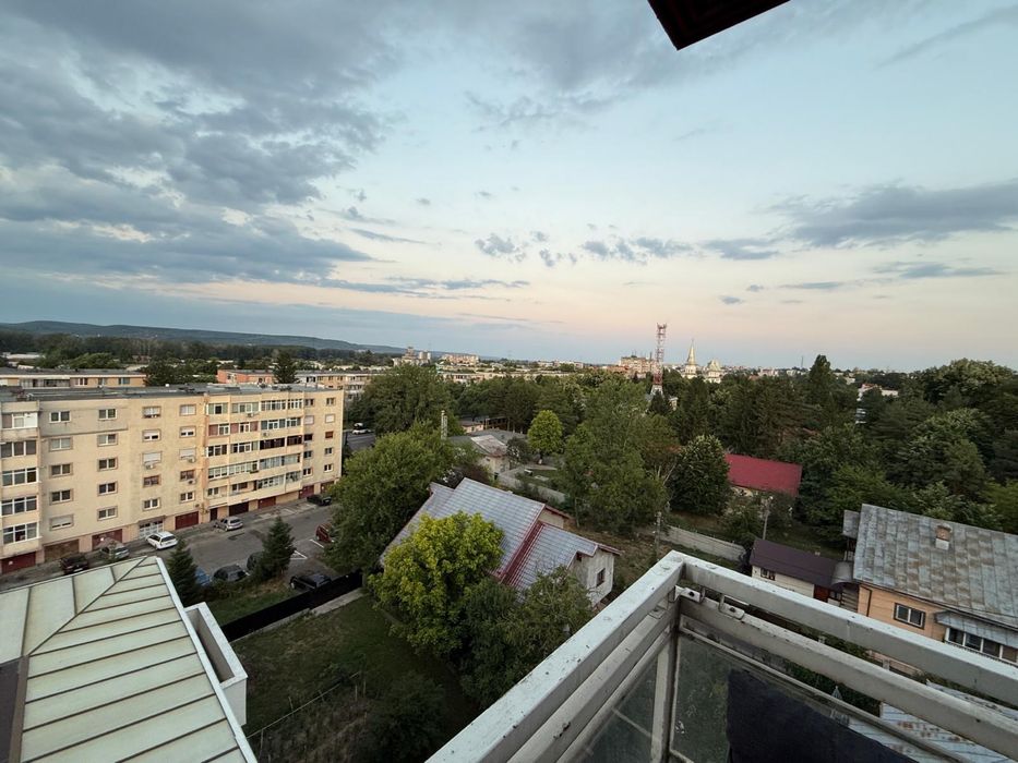 Apartament Duplex (pe 2 nivele) 3 camere Zona Negru Voda/Nord