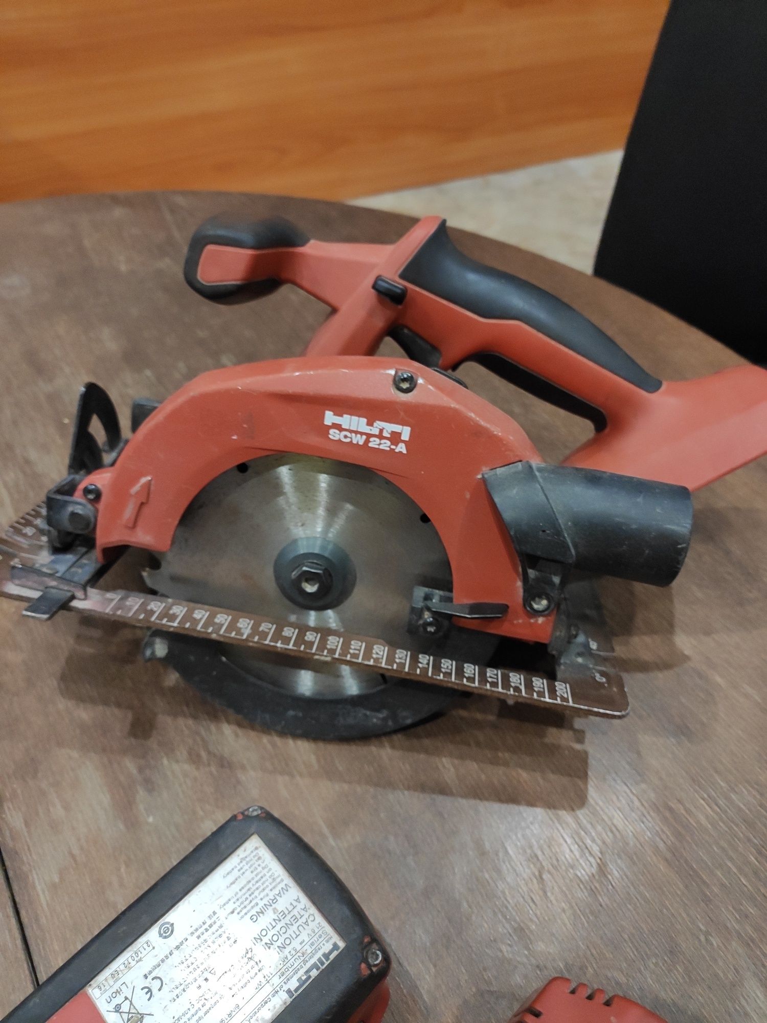 Акумулаторен Циркуляр HILTI SCW22-A