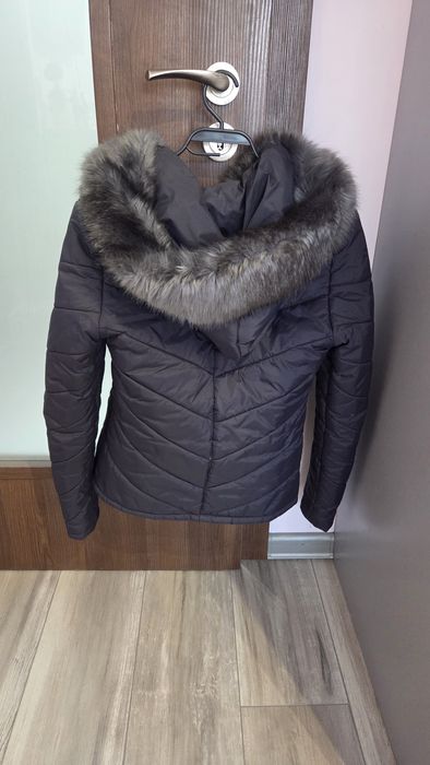 Зимно яке като ново