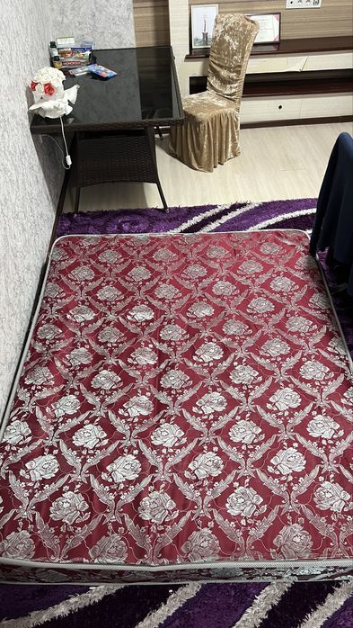 Продаю 2 матраса в хорошем состояний за отличную цену.