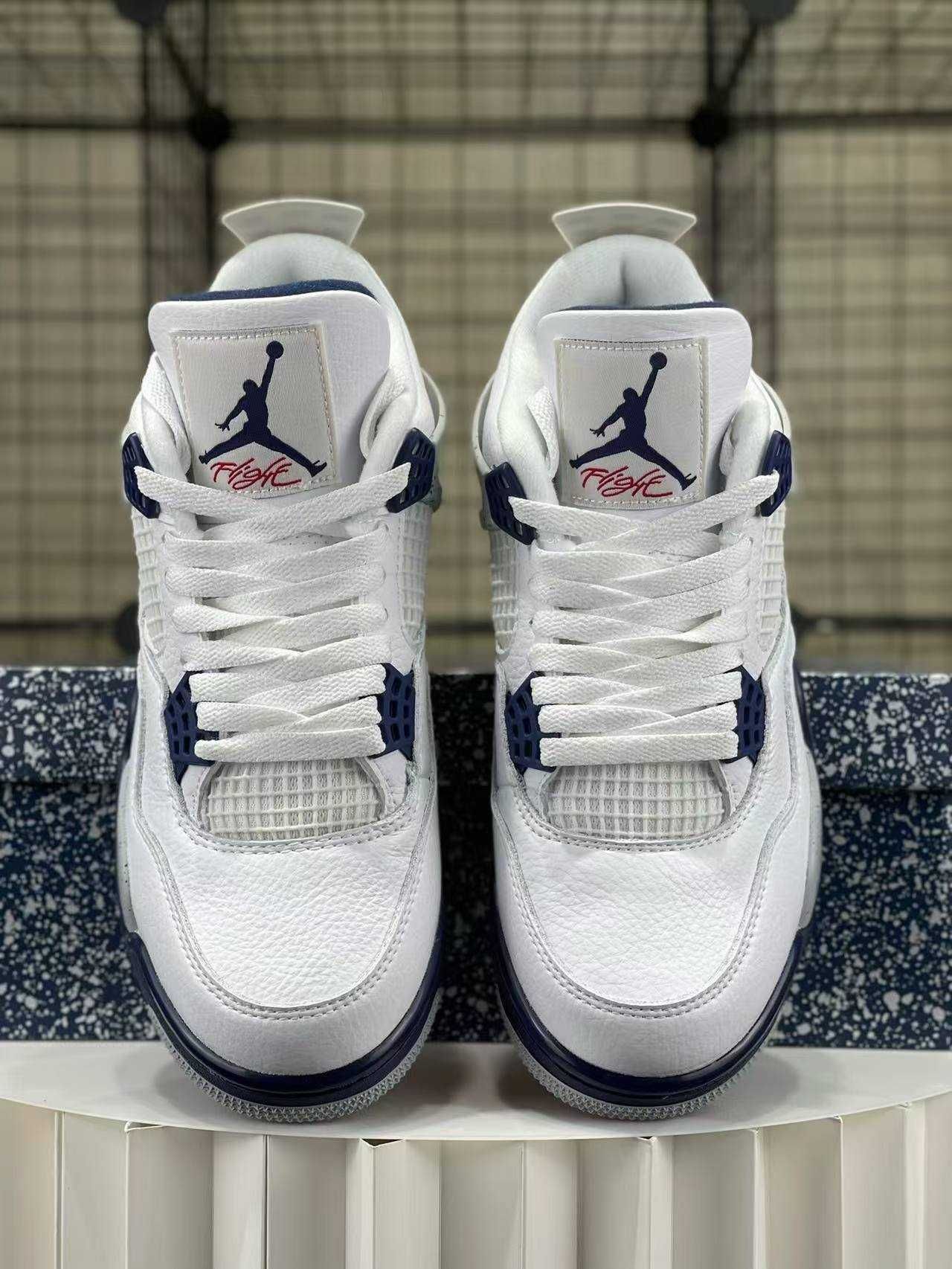Jordan 4 Retro Midnight Navy EU41