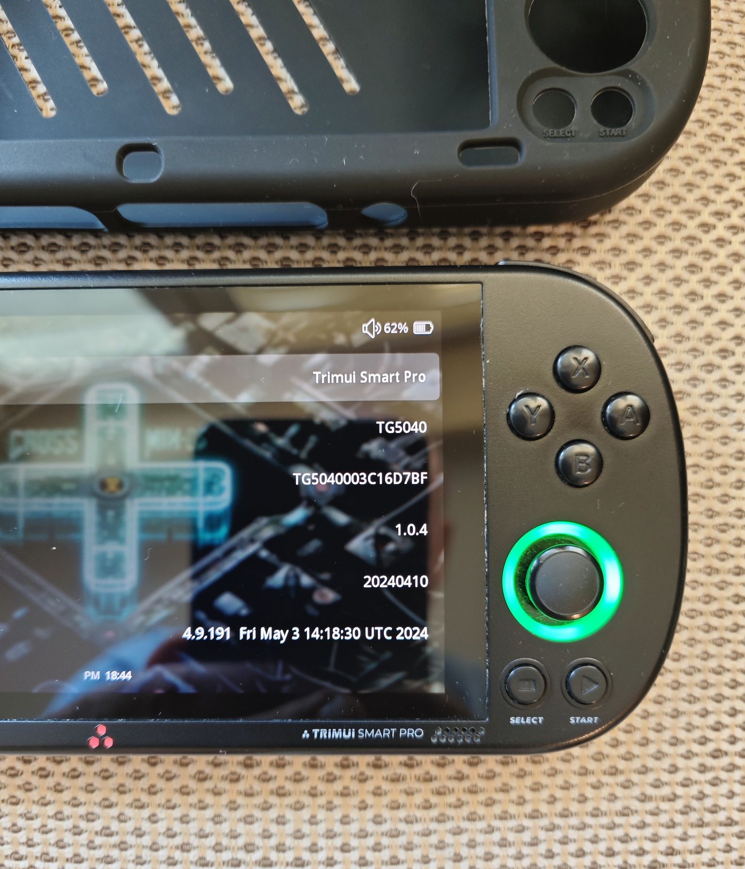 Trimui Smart Pro игрова конзола