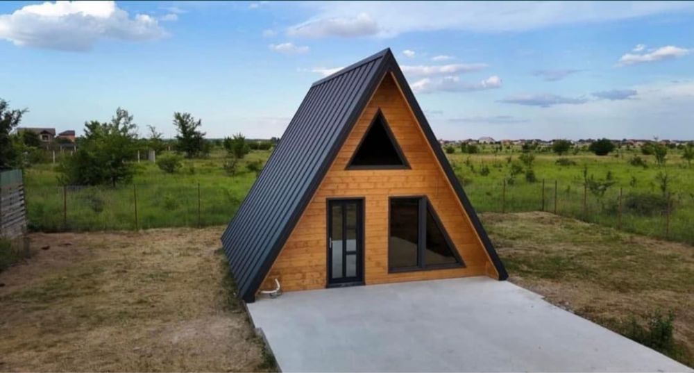 Vindem cabane tip A frame