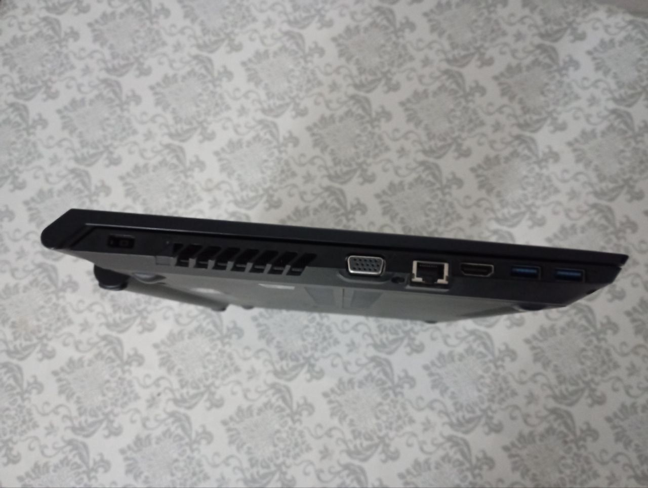 Lenovo kompyuteri sotiladi