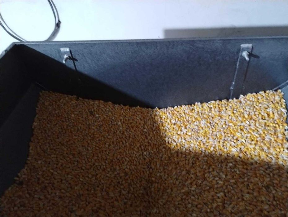 Vand centrala Viadrus cu arzator porumb/peleti