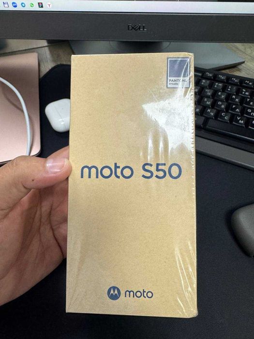 Motorola MOTO S50