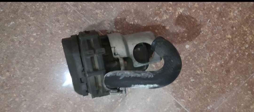 Помпа за  вторичен въздух (SAP) BMW E46 320i.