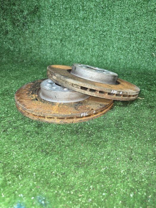 Диски тормозные передние Фольксваген Пассат Б6 Volkswagen Passat B6