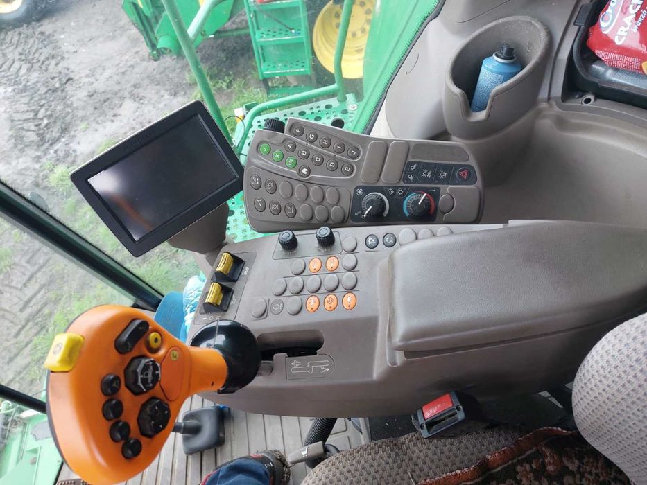 combina john deere w650 4x4