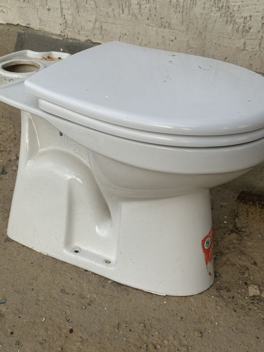 унитаз сатылады. жақсы состояниеде