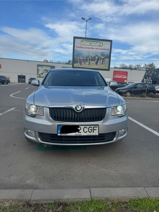 Vând Skoda Superb 2.0 diesel an fab 2011 euro 5
