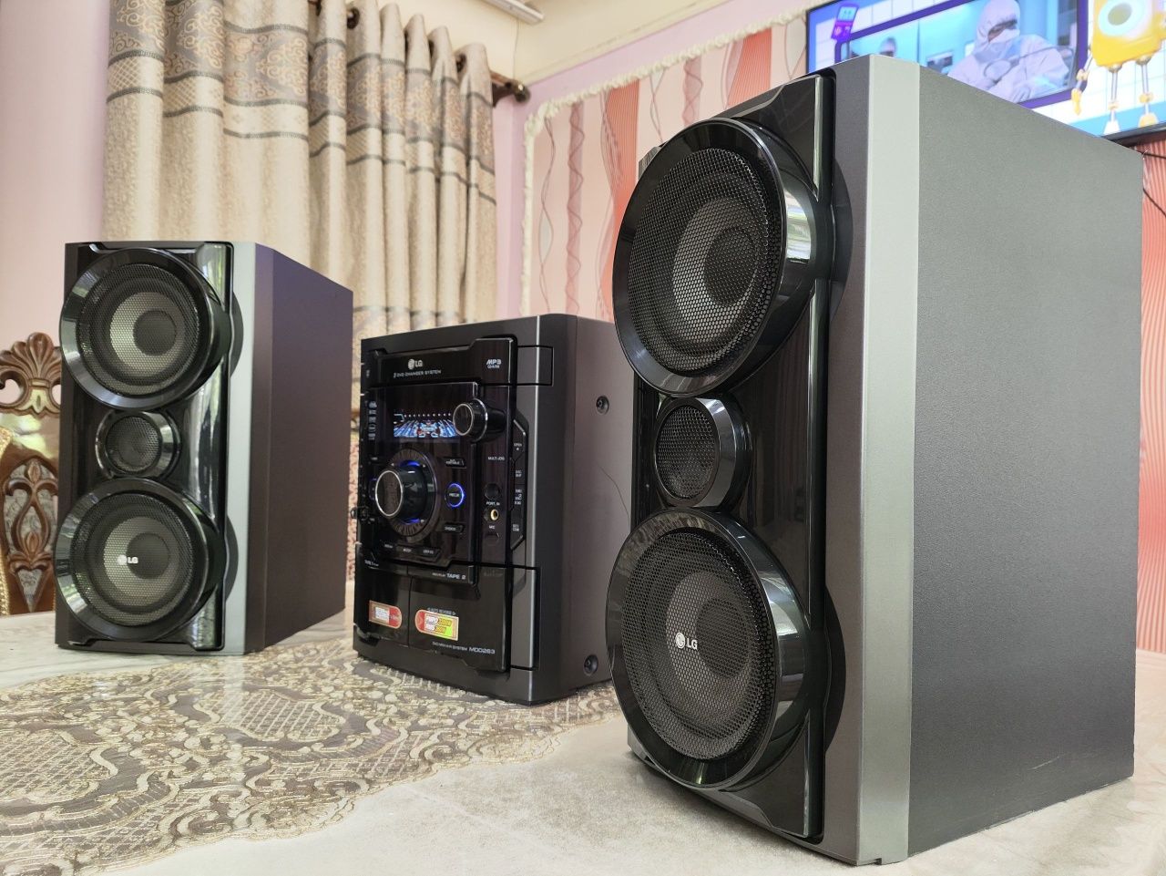 3200 watt LG 100% ishleydi usb fleshka disk aux radio kaseta