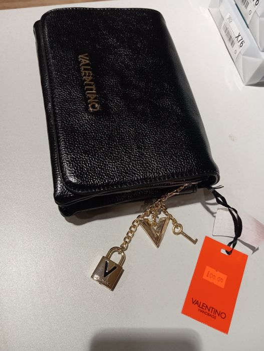 Оригинална Чанта Valentino Cannella