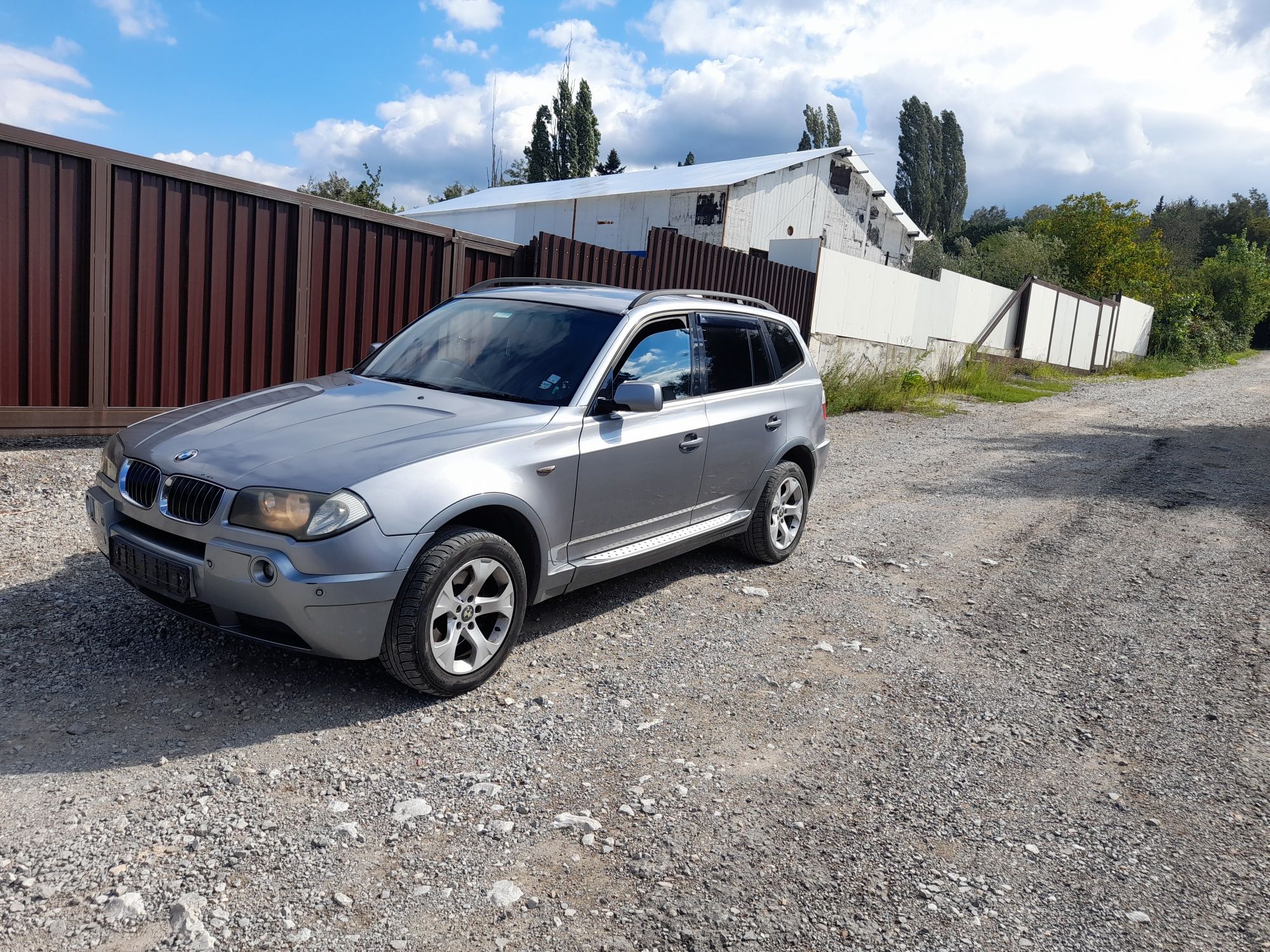 BMW X3 2.5i 192 коня