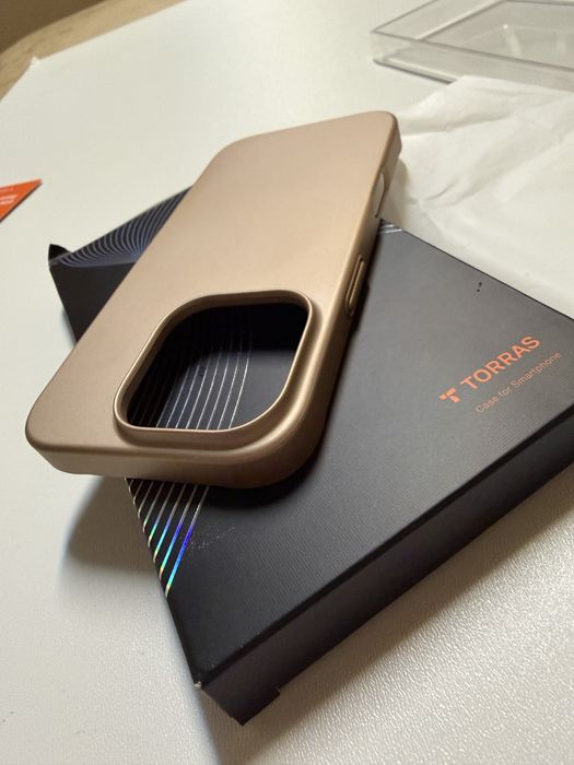 Husa Iphone 16 pro Torras Ultraslim