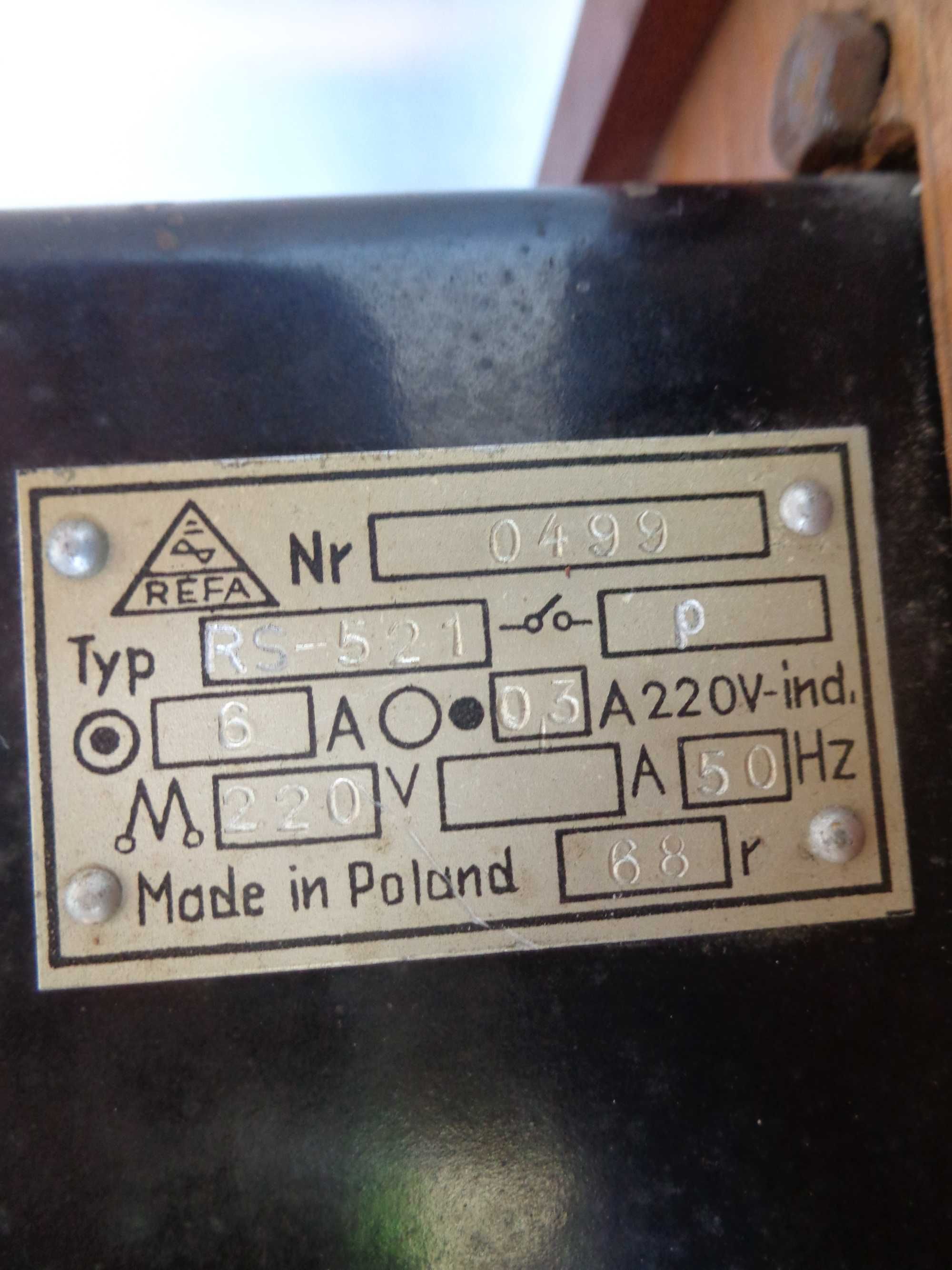 Продавам ел. табло с реле за време -Refa - RS-521