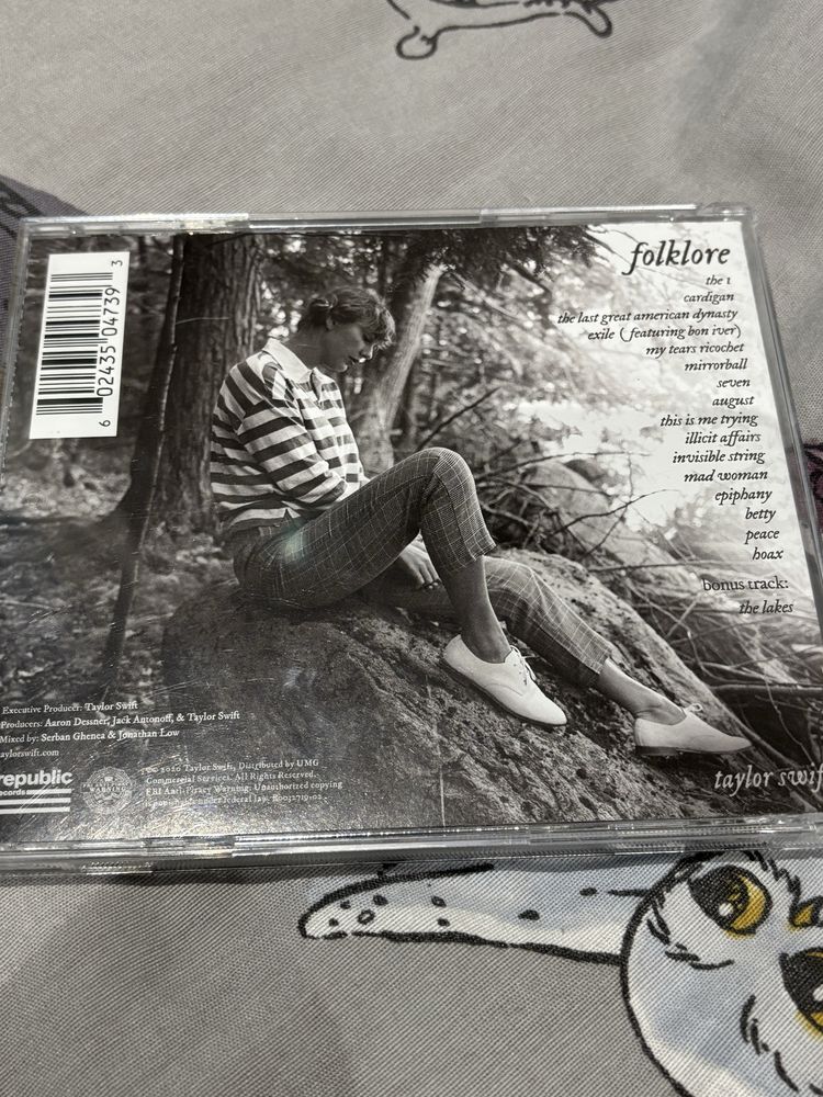 Taylor Swift  LIMITED FOLKLORE CD Target edition
