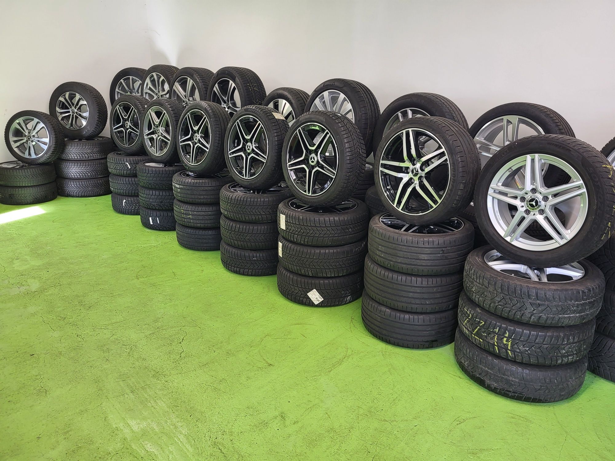 18 5x112 Mercedes CLA A B Class Amg 225/45/18 5х112