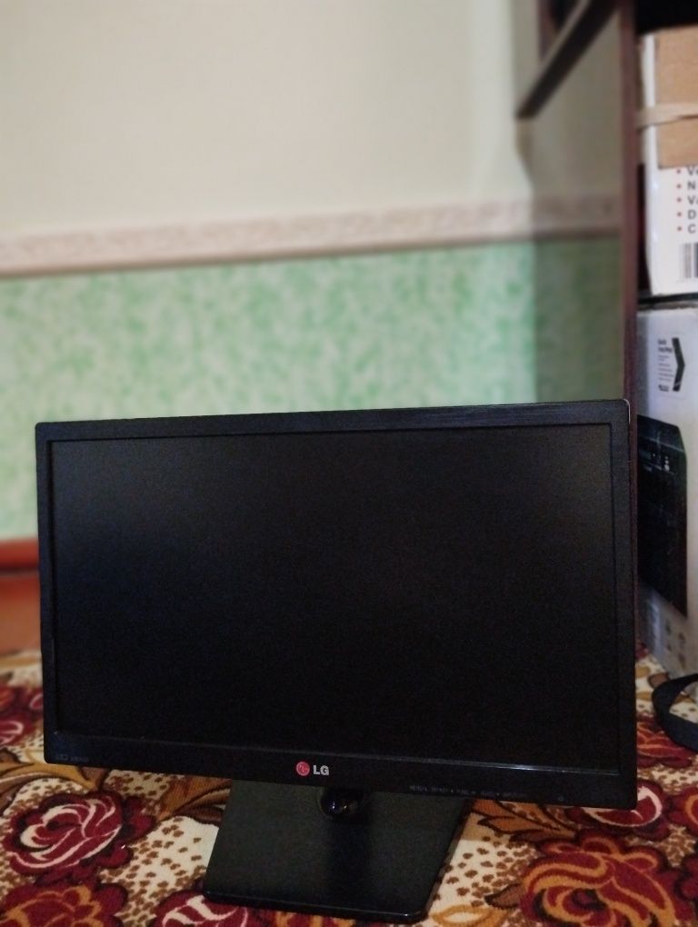 Монитор LG холати аъло