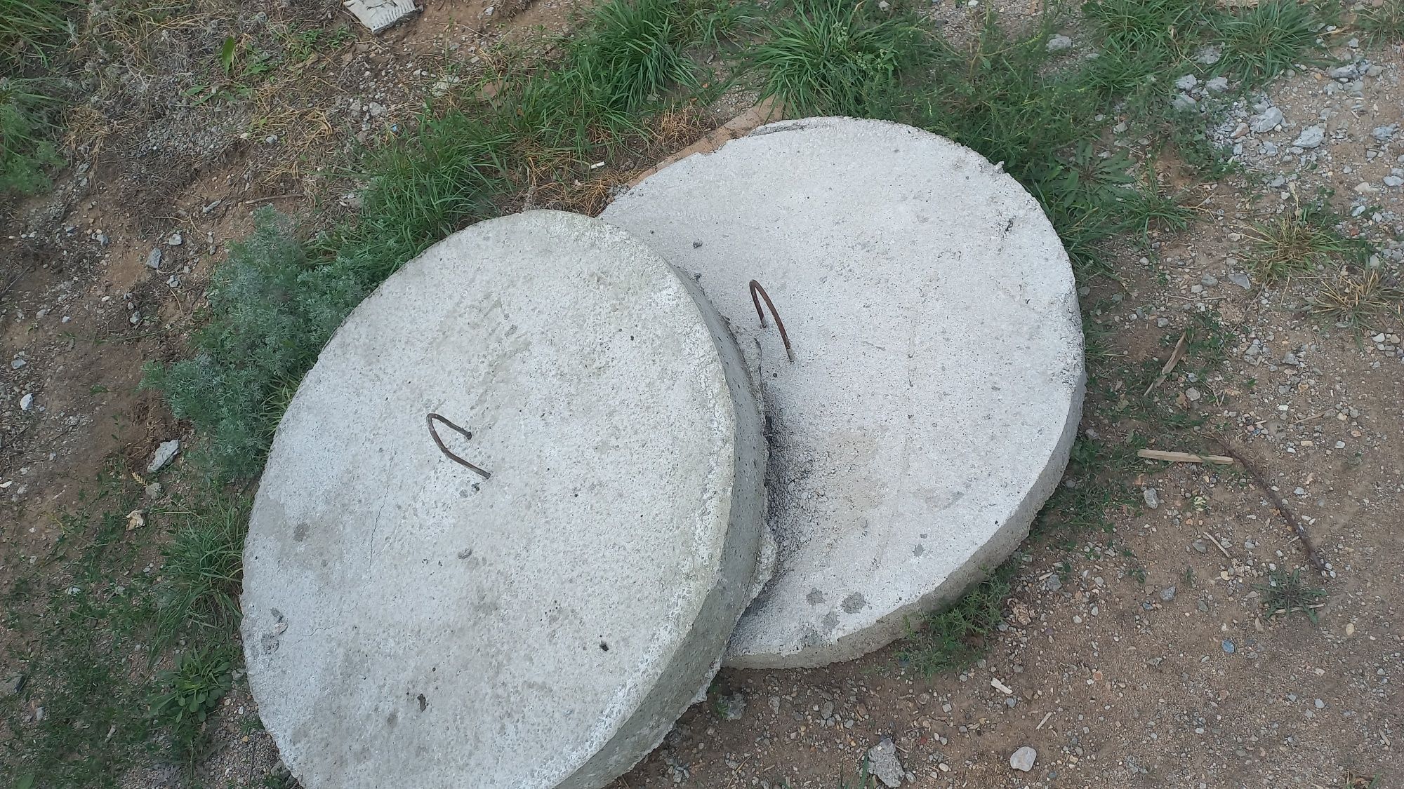 Железобетонный кольца, крышка дно,люк и бетониты