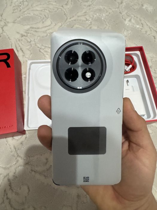 Vand one plus 13R 256gb