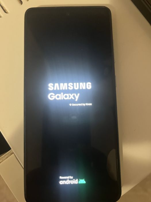 Продавам Samsung A52s 5G