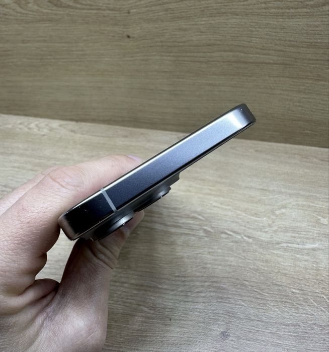 iPhone 16 PRO MAX  256 GB  EXTRA iMPeCaBiL