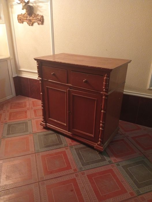 Ishkop sotiladi holati yaxshi 2 ta tortmas bor  bemalol ishlatsa bolad