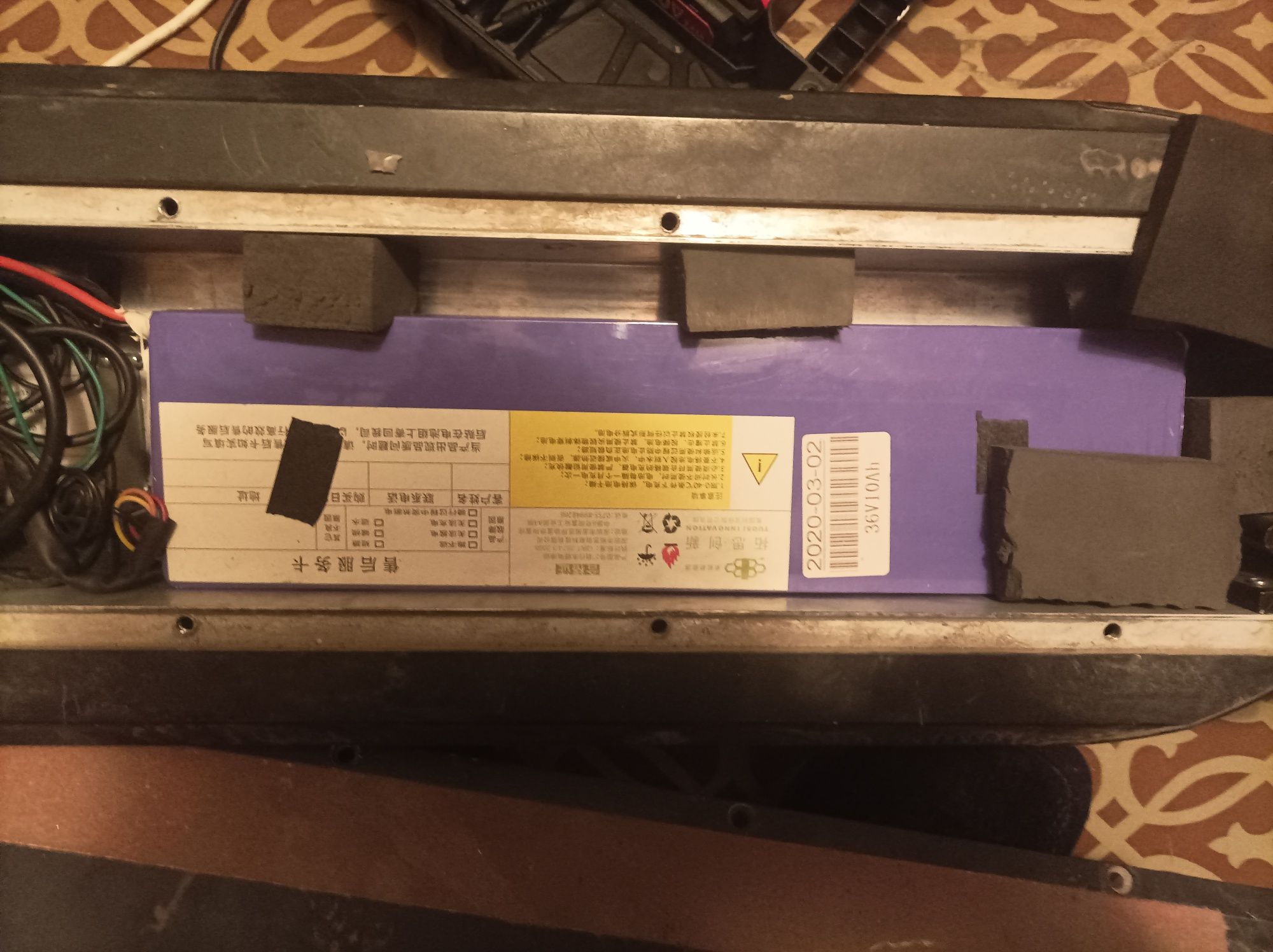 Продам Акамуляторы Высокого качества 36-42.4v 10a