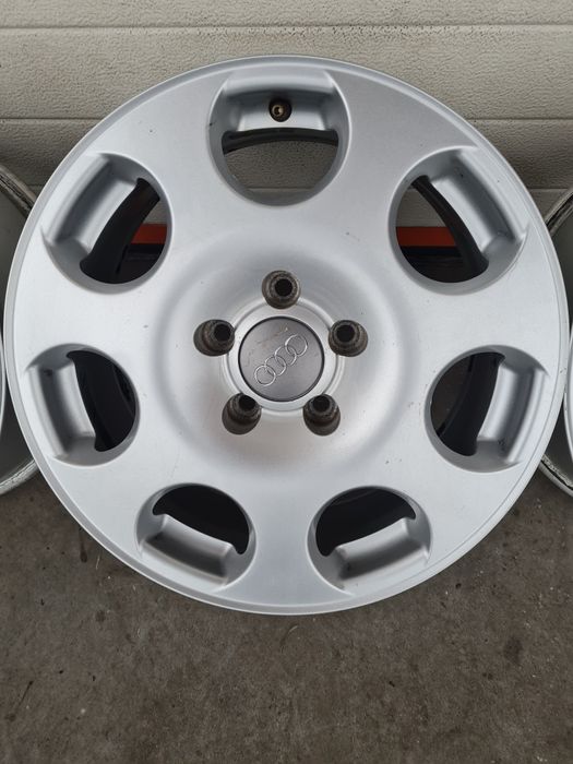 Оригинални джанти за АУДИ AUDI VW SEAT SKODA R16 5x112 ET42 7J