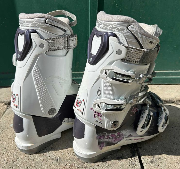 Clăpari damă Nordica Comfort Fit - Mărimea 26.5 (EU 40)