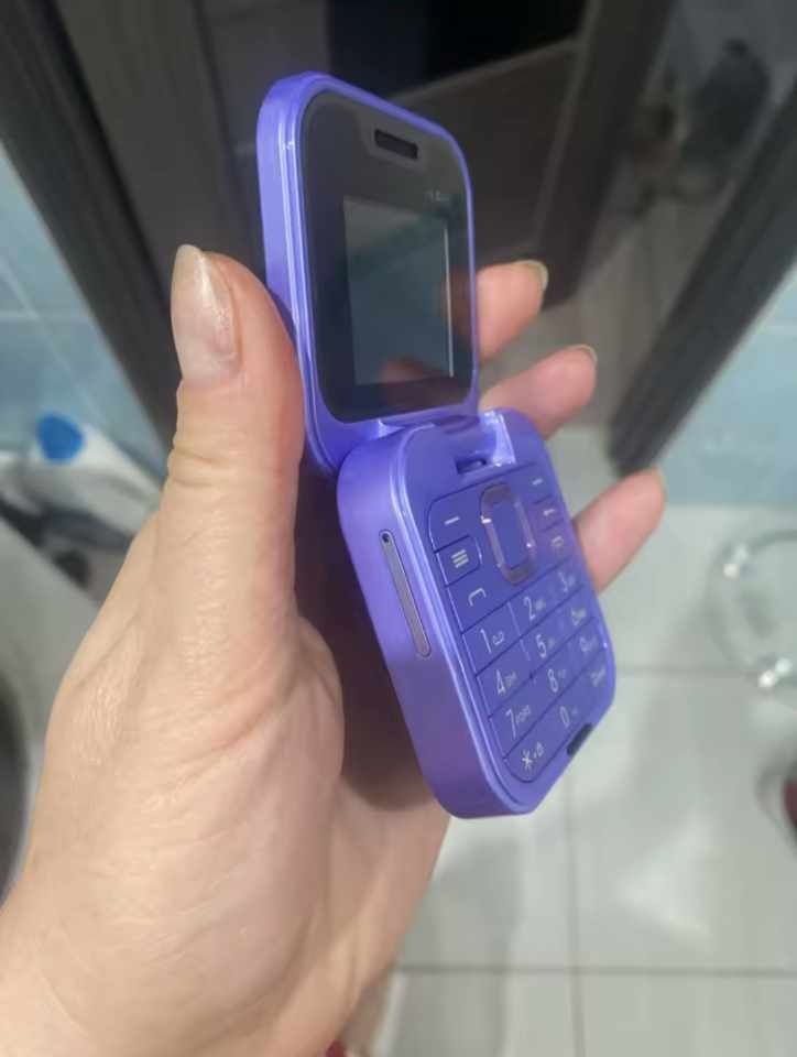 24 месеца гаранция Сгъваем мобилен телефон i16 Pro – 2 SIM, камера, фе