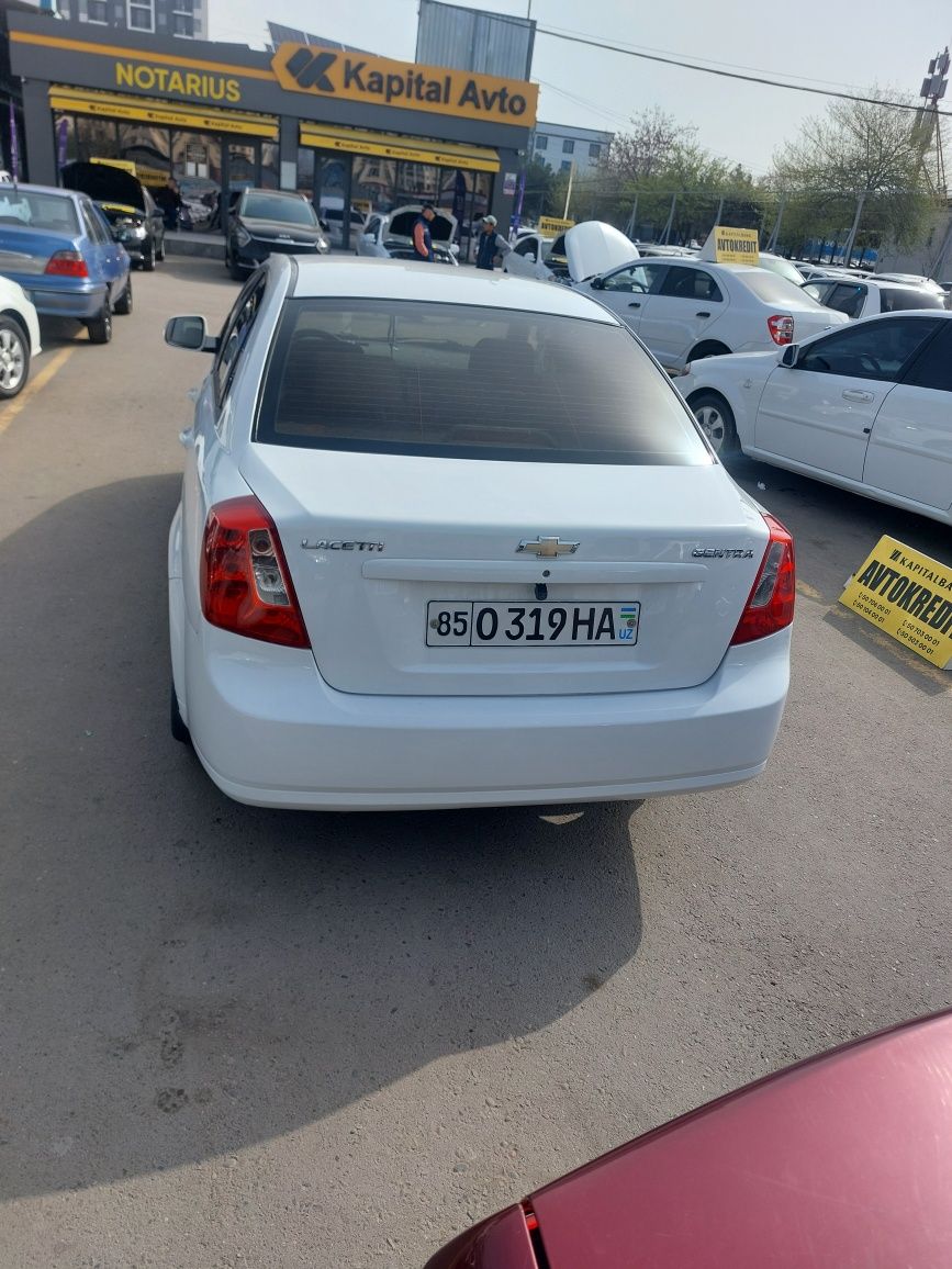 Женрта продается