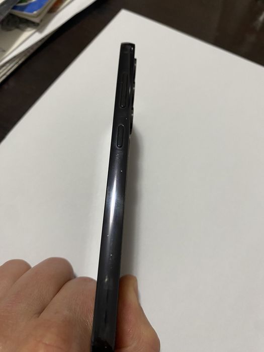 Продавам Samsung s23