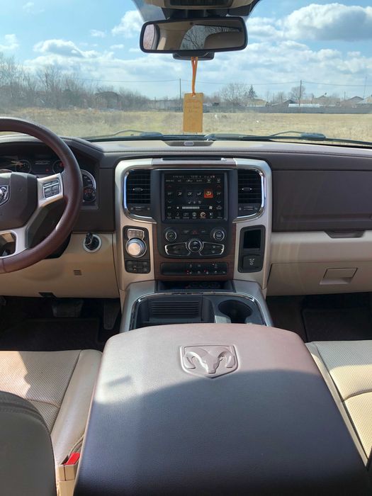 Dodge RAM 1500 Autoutilitara