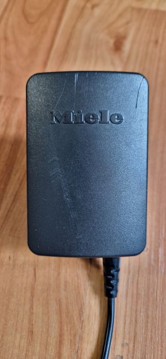 Încărcător Miele LG01/01