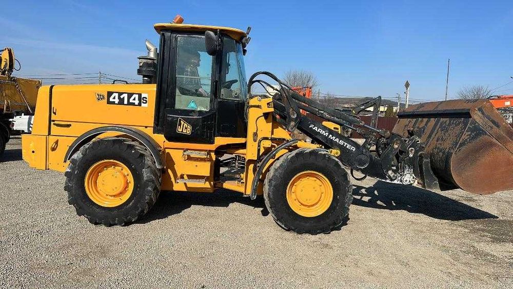 Incarcator frontal JCB 414 S