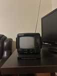 Mini TV portabil auto cu Radio Domotec + monitor+ receptor de satelit