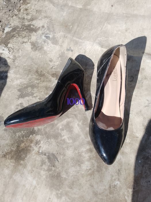 Продам обувь туфли, сапожки, кросовки