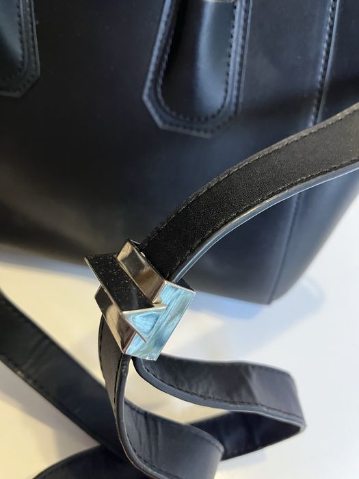 Дамска маркова чанта