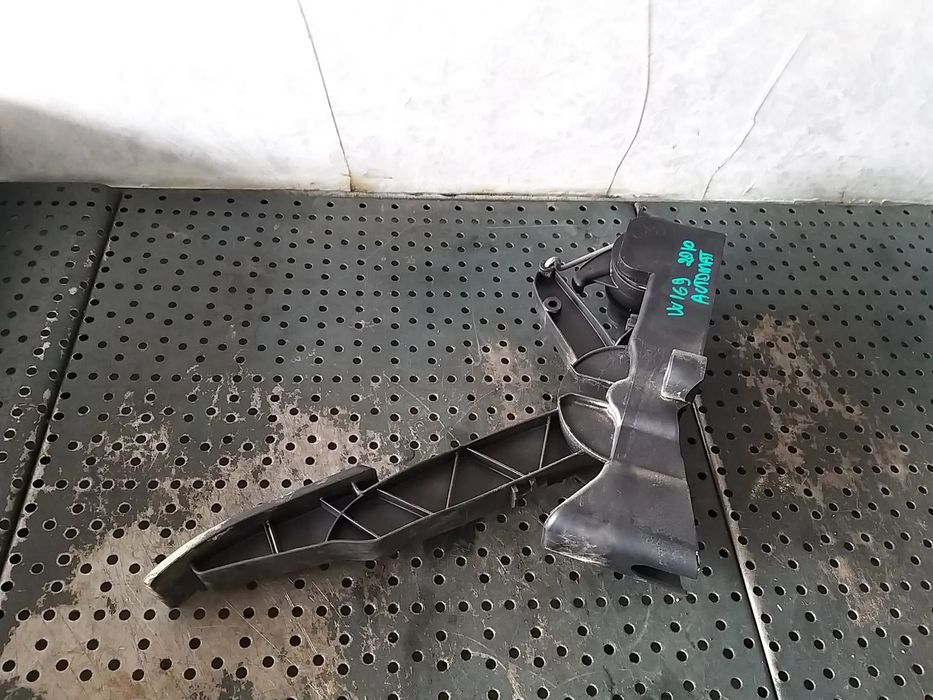 Pedala acceleratie 2.0 cdi mercedes a class w169 a1693000104