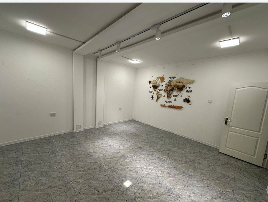 65м2 3каб. на Сквере на 1м этаже