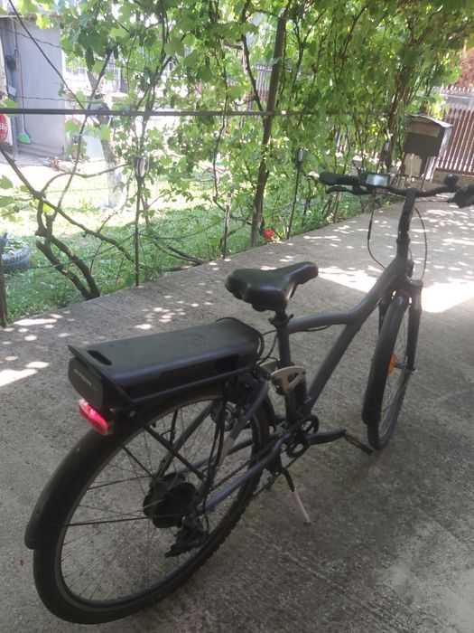 Vând bicicleta electrica btwin