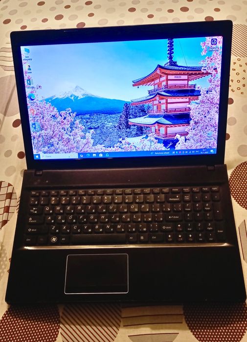 Ноутбук на i7 и SSD