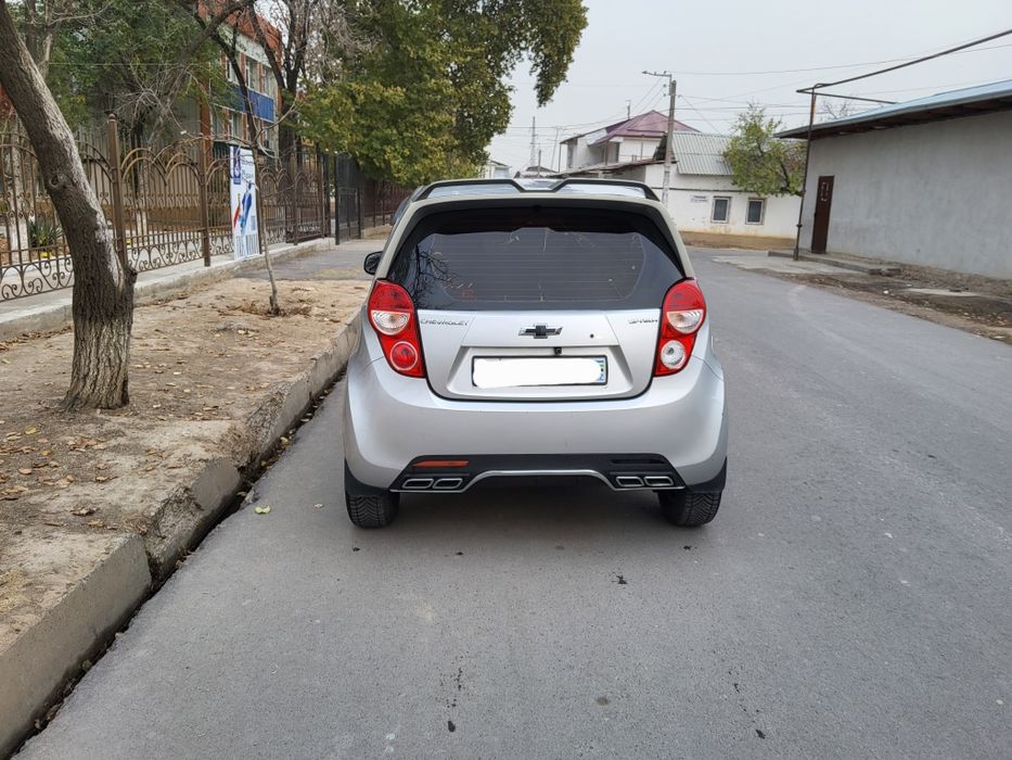 Chevrolet spark 2012