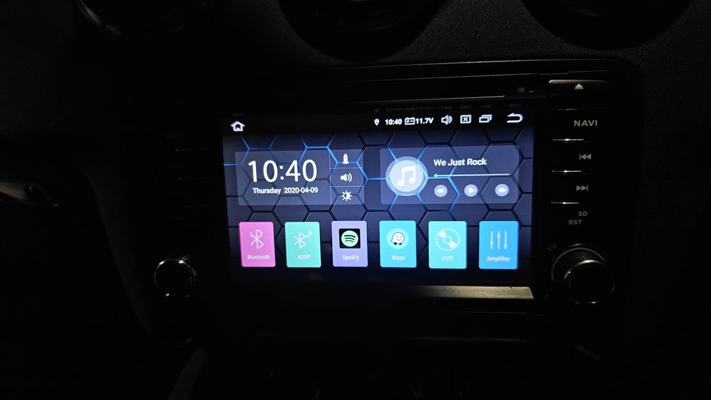 Navigatie dedicata Audi TT 8J
Stare buna de functionare 
Se vinde exa