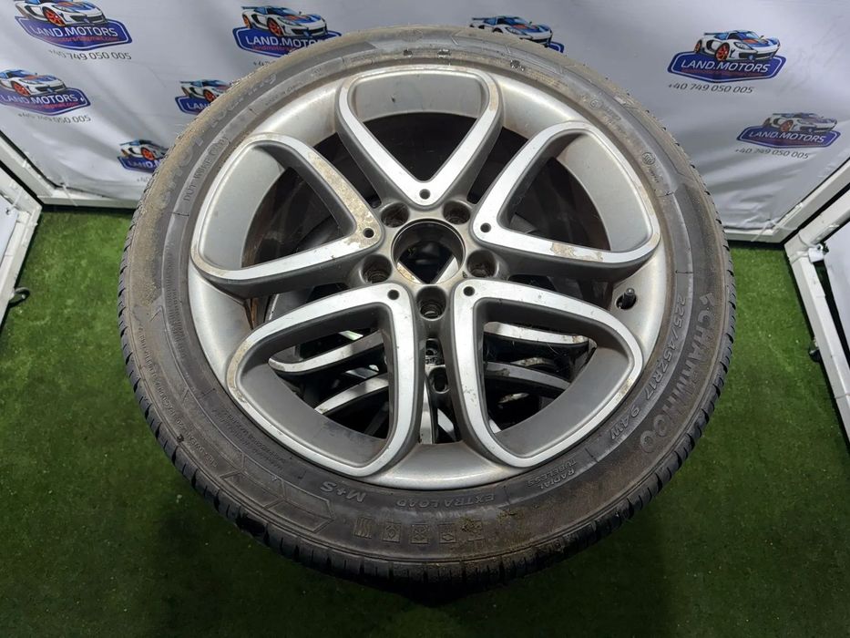 JANTE MERCEDES BENZ R17 / 5x112 / A200 / 225/45 ZR17 / ET 52,5 7,5JX17H2 + CAUCIUCURI (X4)