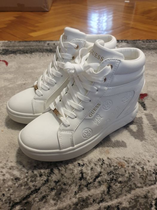 Sneaker  Guess nou 38